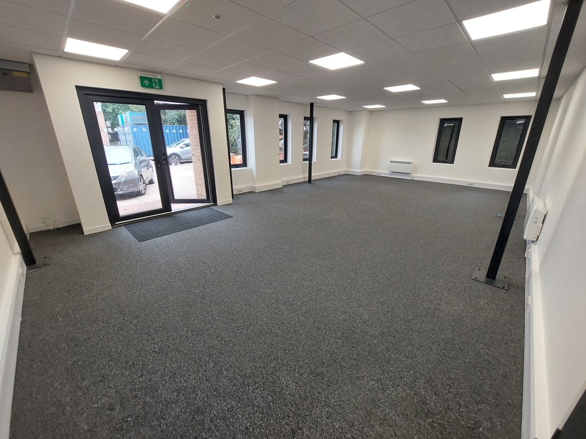 Industrial Unit in Worthing - photo 3