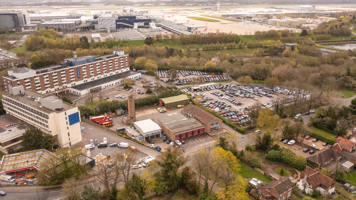 Industrial Unit in Horley - photo 4