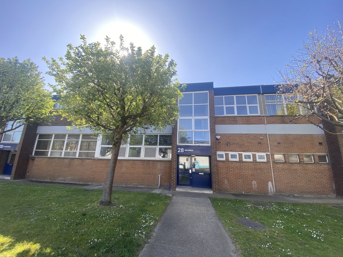 Industrial in Mitcham
