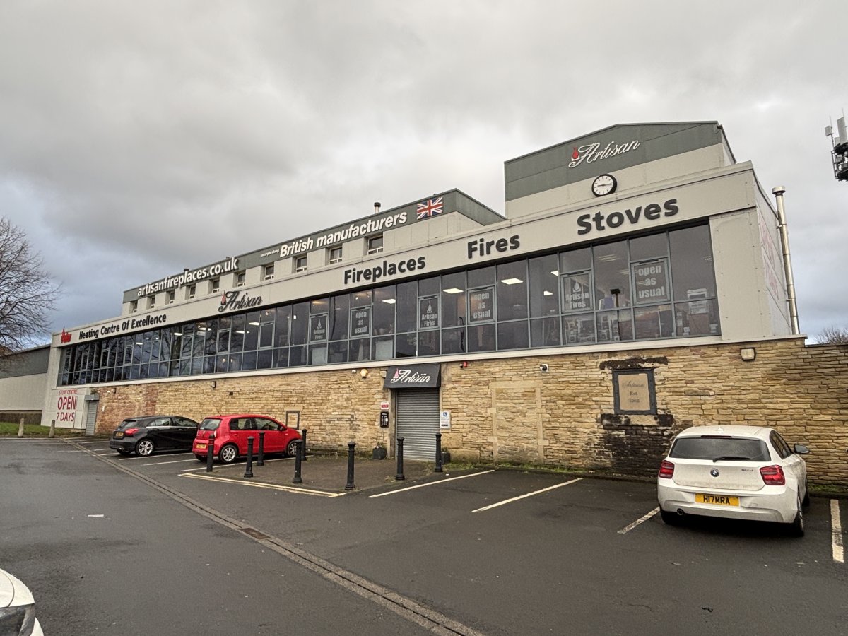 Industrial in Brighouse