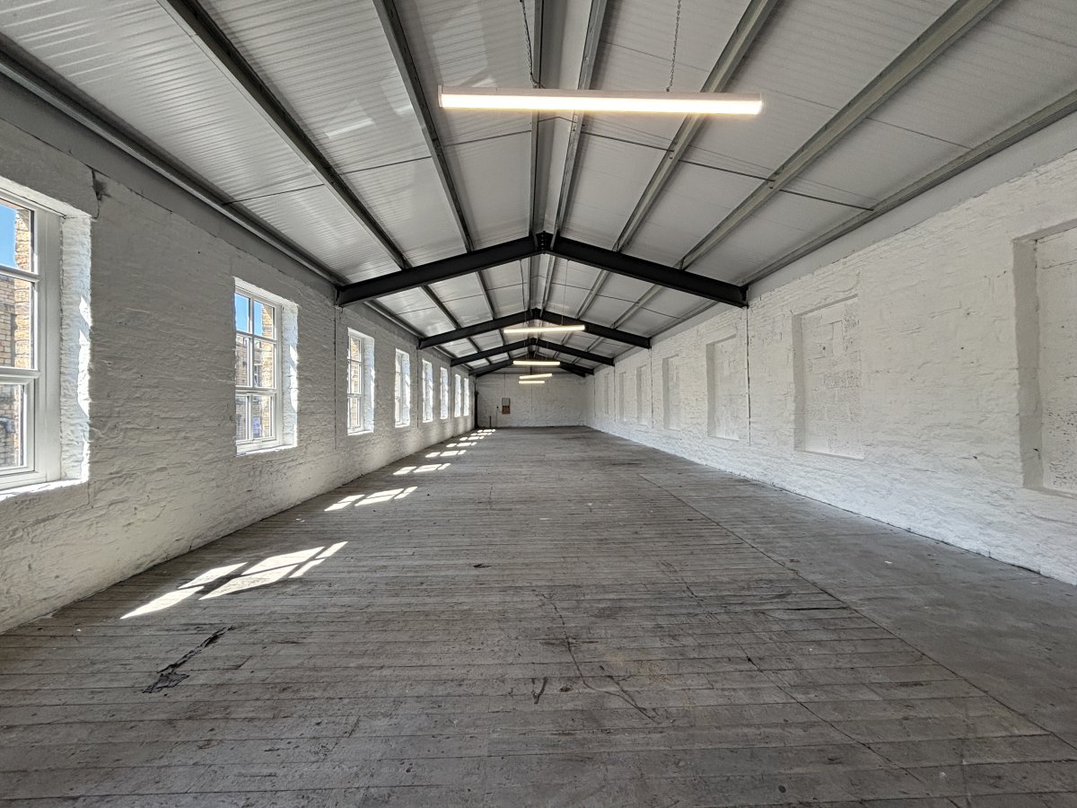Industrial Unit in Longwood - photo 2