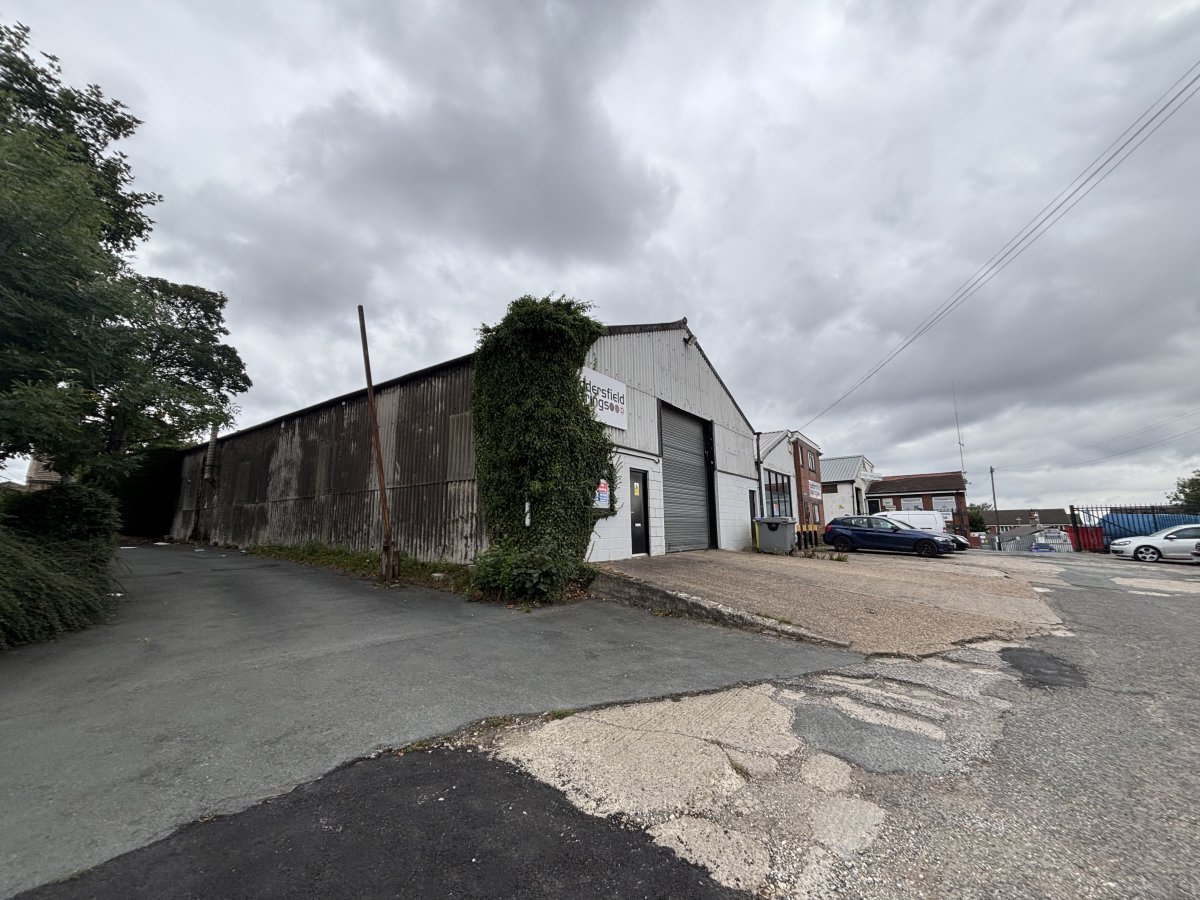 Industrial Unit in Drighlington - photo 4