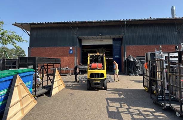 Industrial Unit in Woking - photo 2