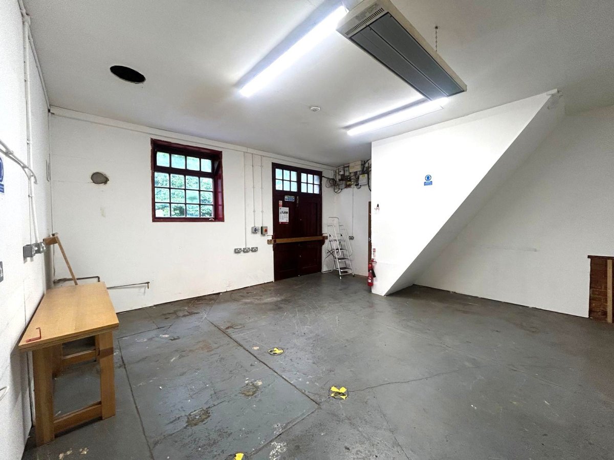 Industrial Unit in East Rounton - photo 2