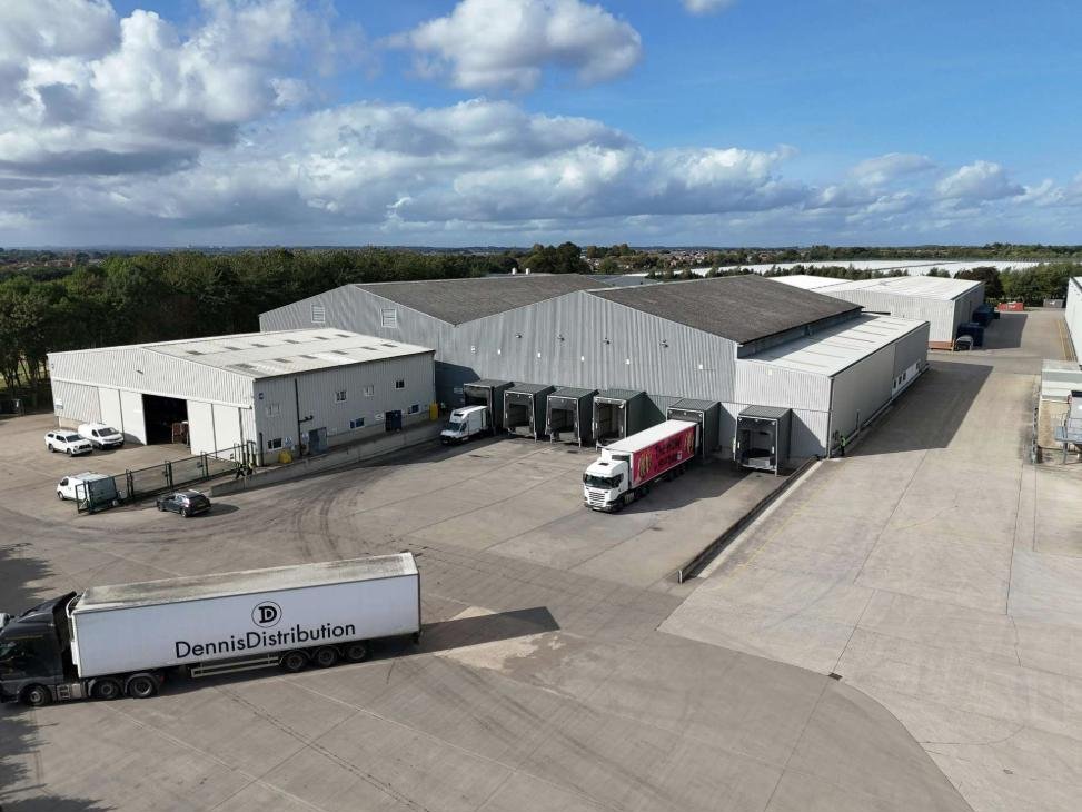 Industrial Unit in Leeds - photo 4