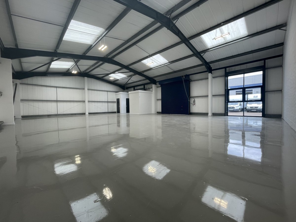 Industrial Unit in Mitcham - photo 2