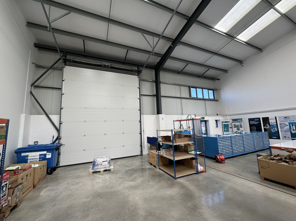 Industrial Unit in Hailsham - photo 3