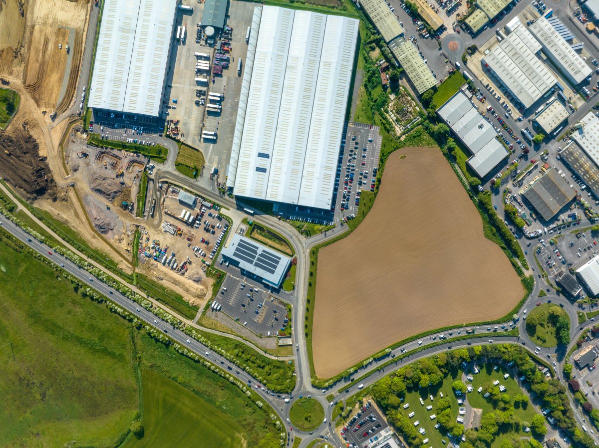 Industrial Unit in Bognor Regis - photo 3