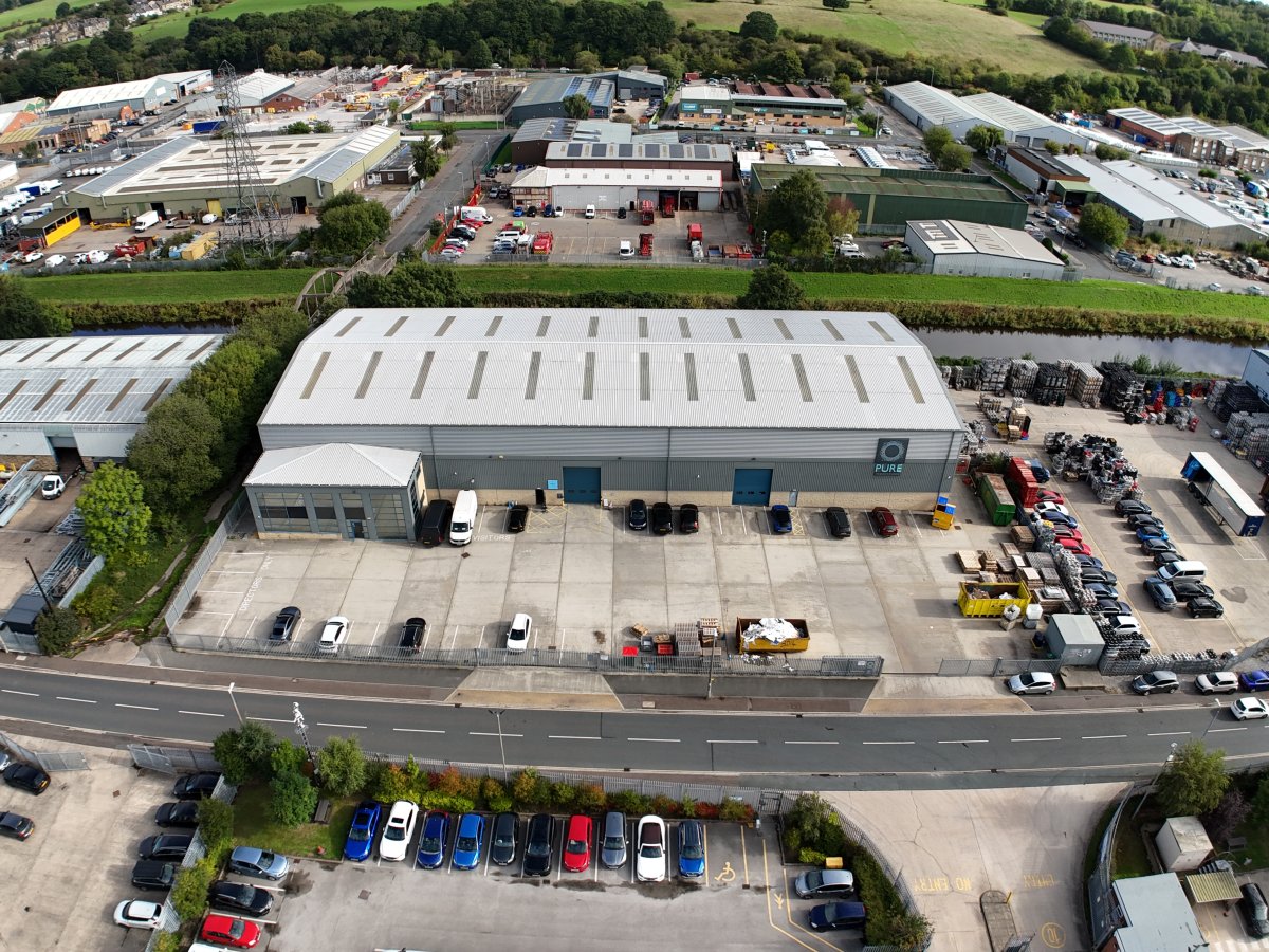 Industrial in Brighouse
