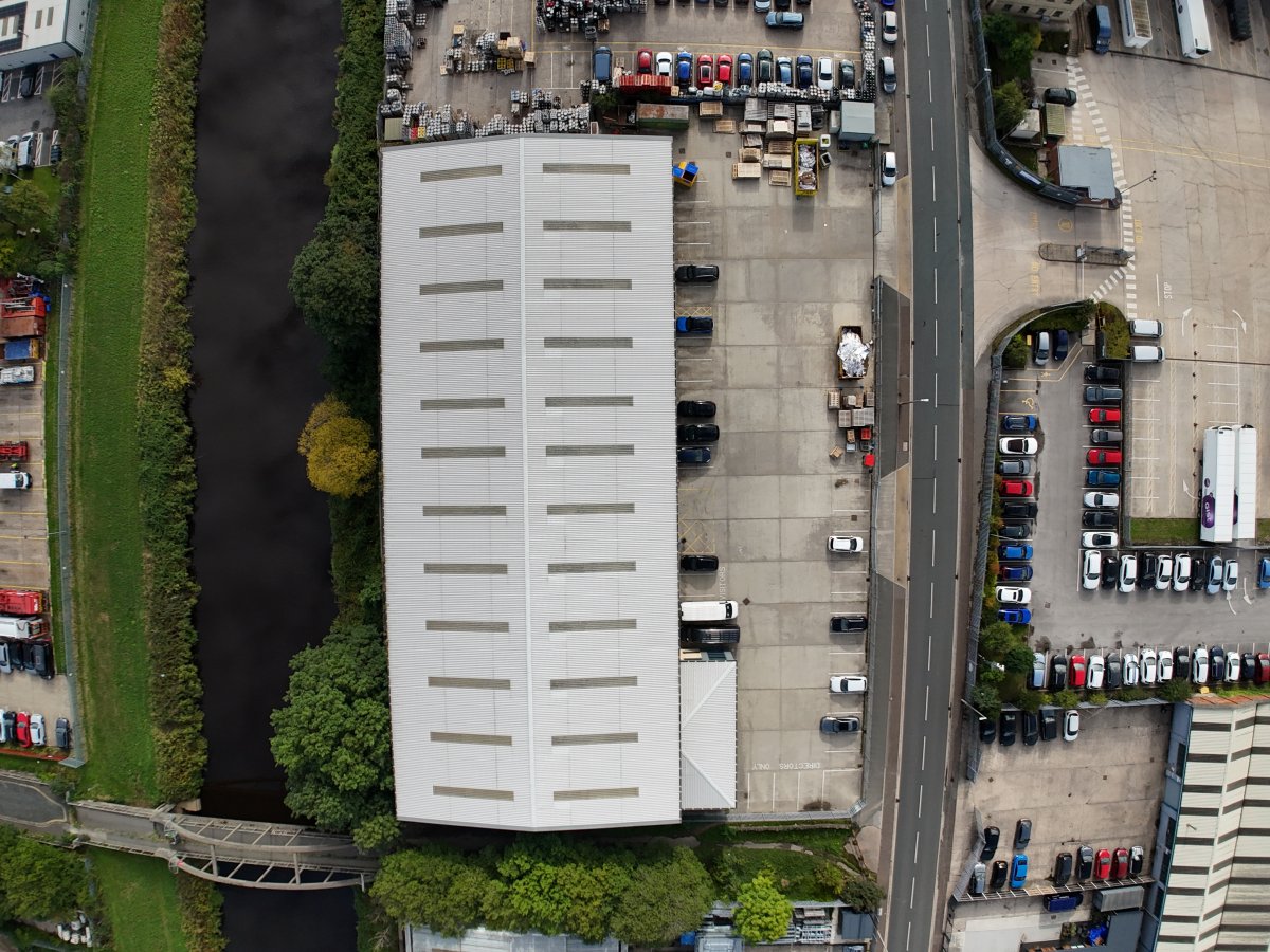 Industrial Unit in Brighouse - photo 3