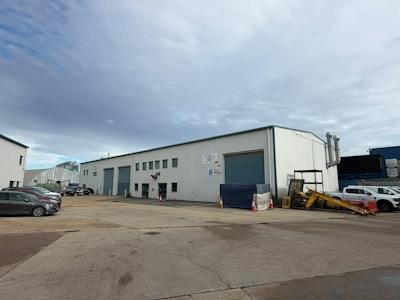 Industrial Unit in Southampton - photo 2