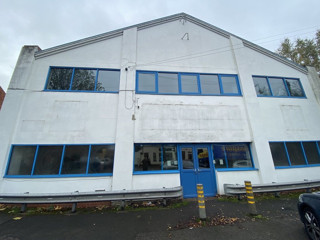 Industrial in Brierley Hill