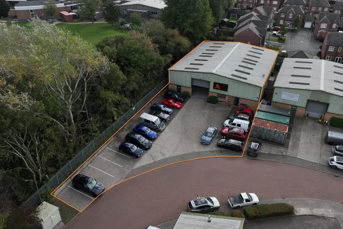 Industrial in Hinckley