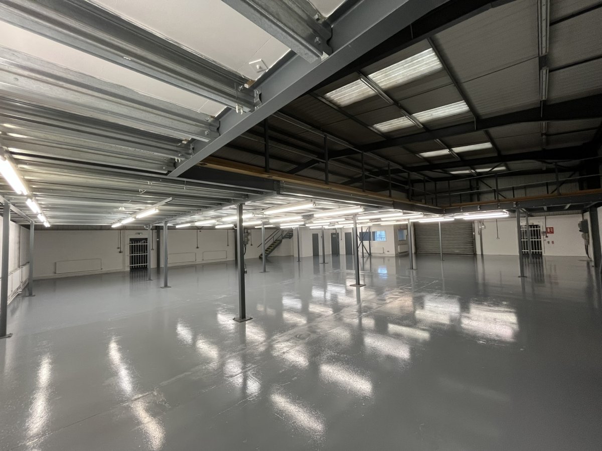 Industrial Unit in Hinckley - photo 2