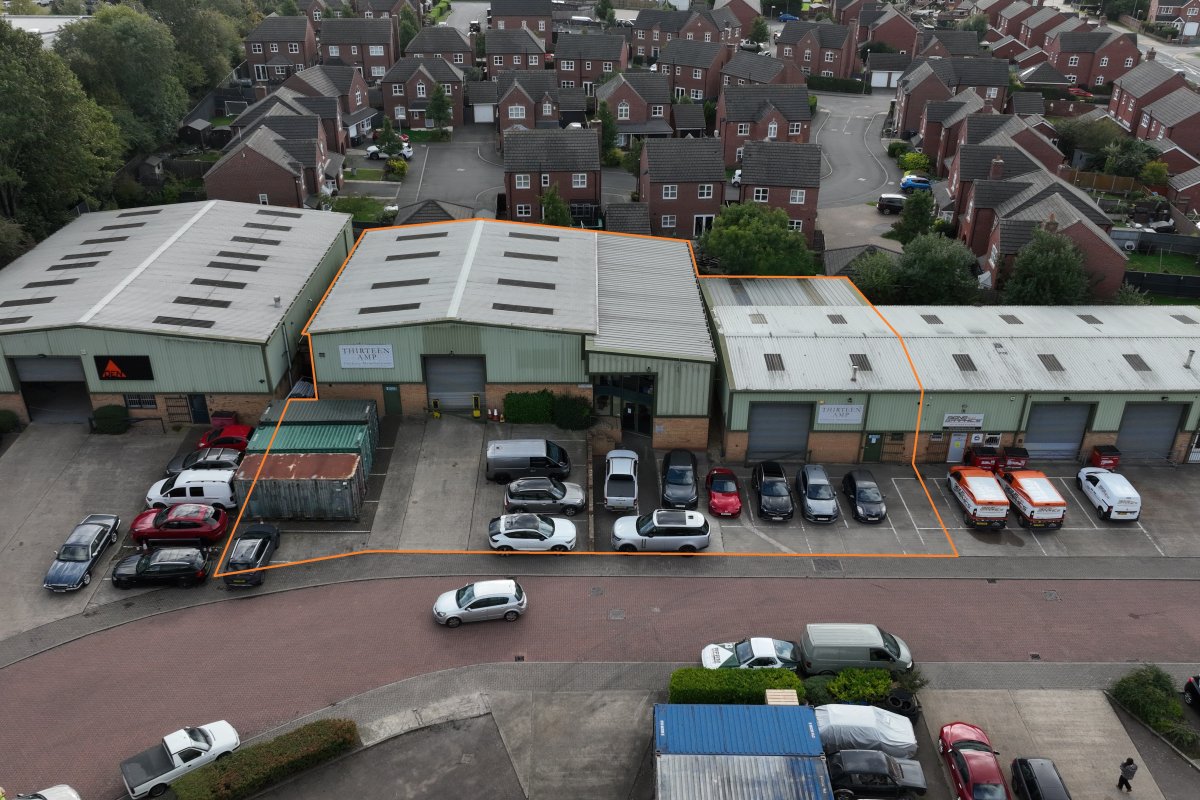 Industrial in Hinckley
