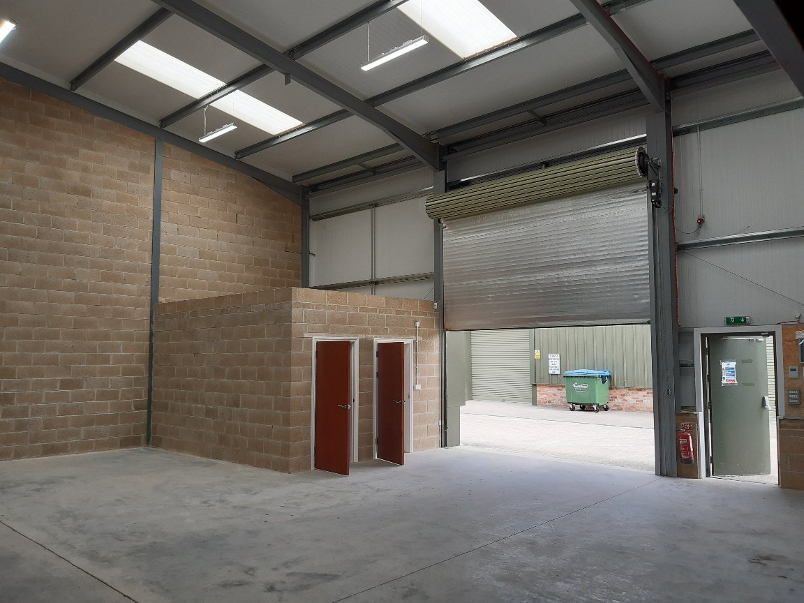 Industrial Unit in Cambridge - photo 3