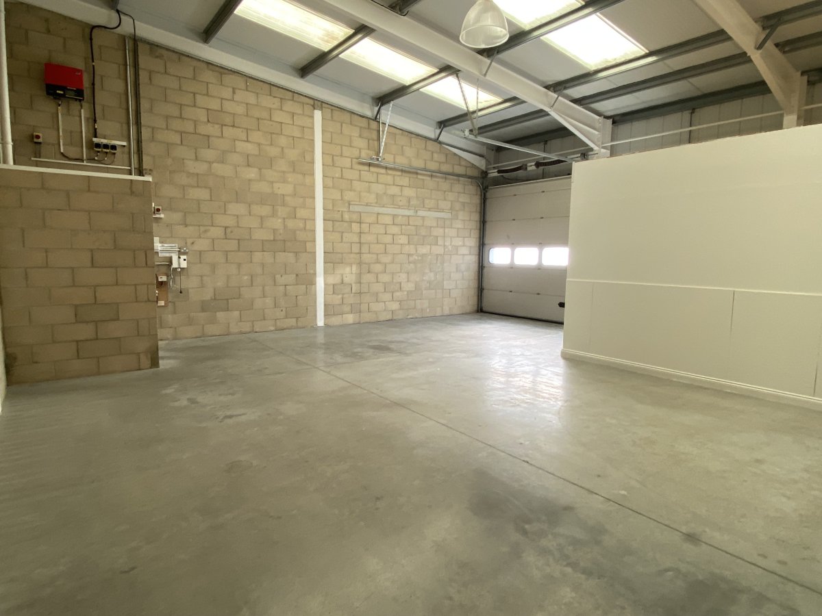 Industrial Unit in Shoreham - photo 4