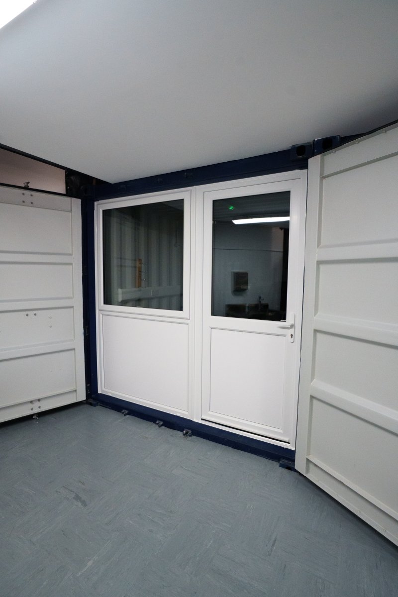 Industrial Unit in Eastbourne - photo 3