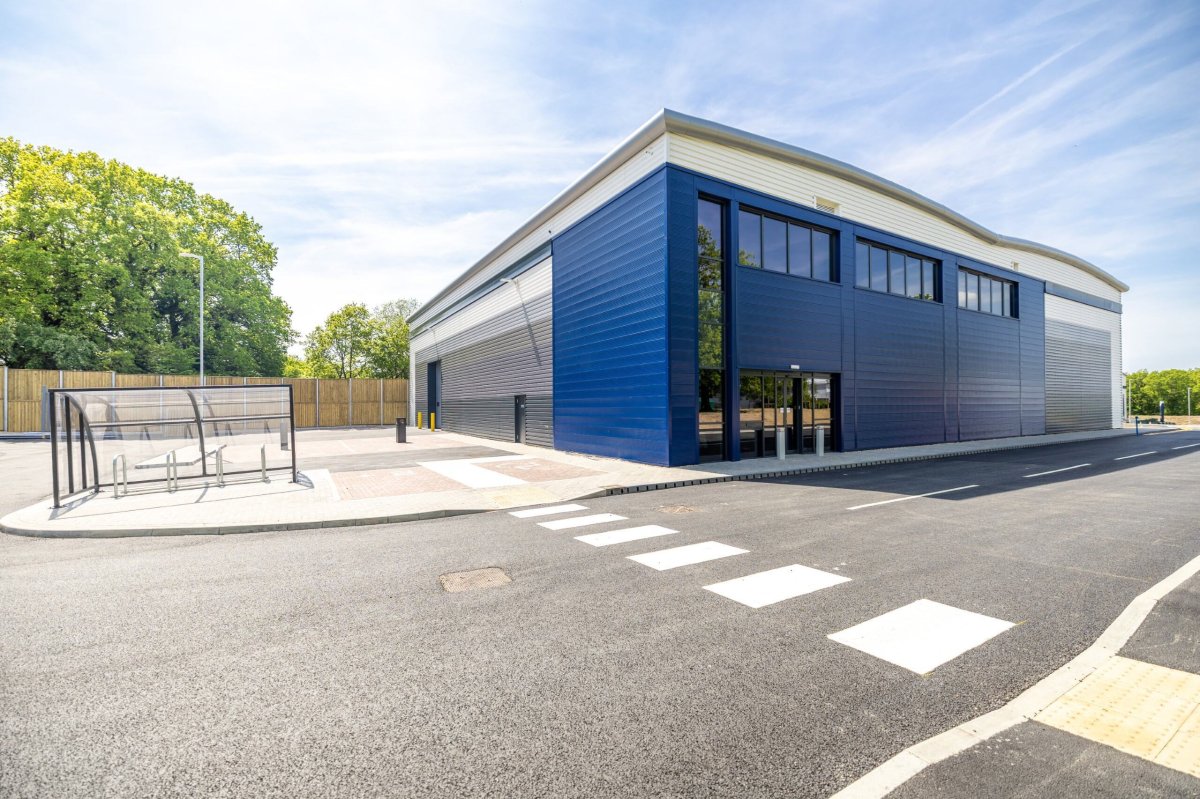 Industrial Unit in Burgess Hill - photo 4