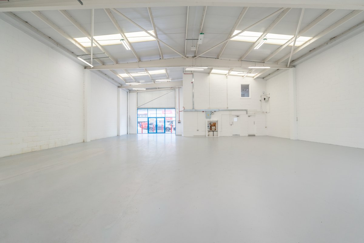 Industrial Unit in Brighton - photo 4