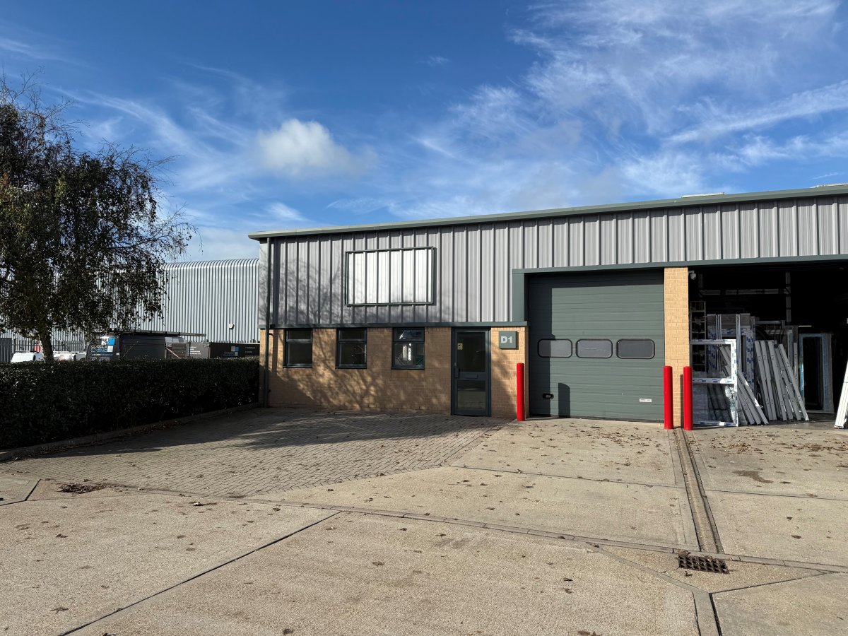 Industrial Unit in Shoreham By Sea - photo 2