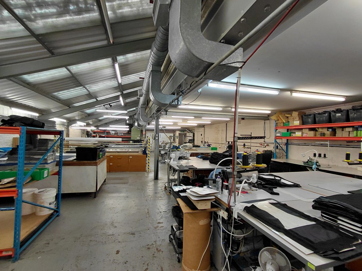 Industrial Unit in Oxted - photo 3