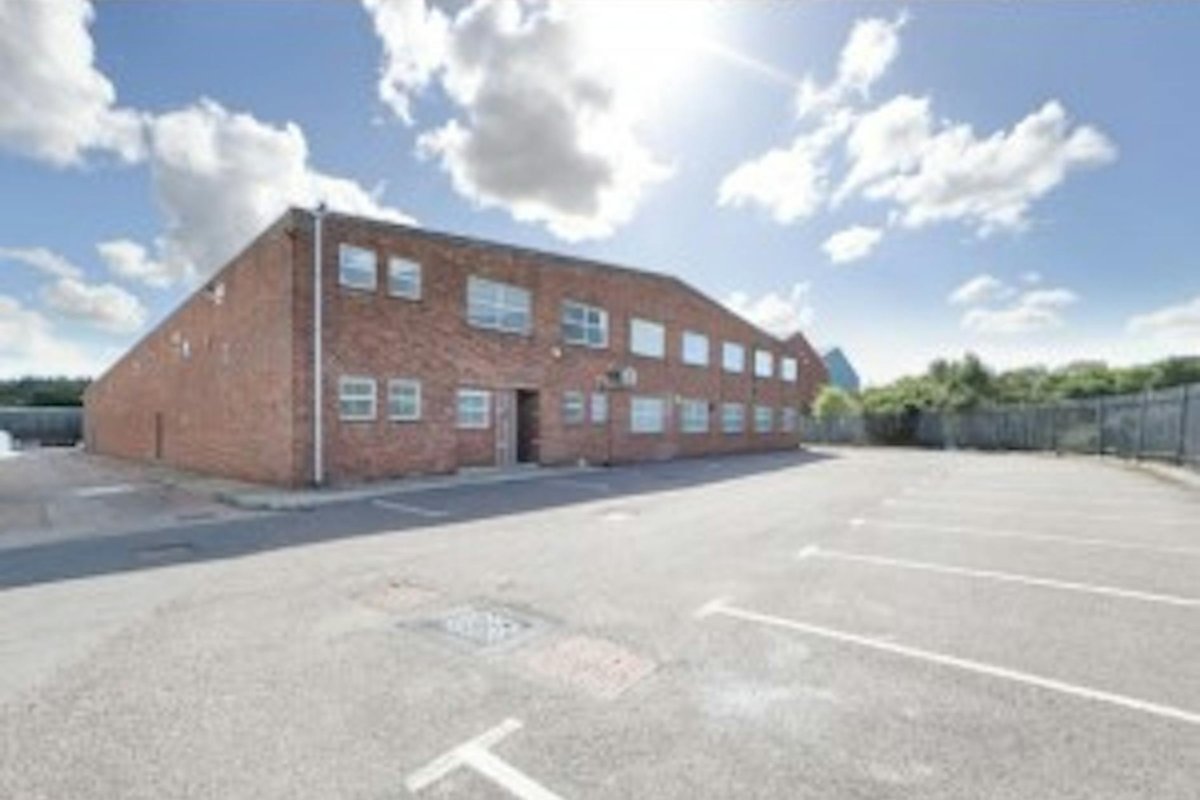 Industrial Unit in Sidcup - photo 3