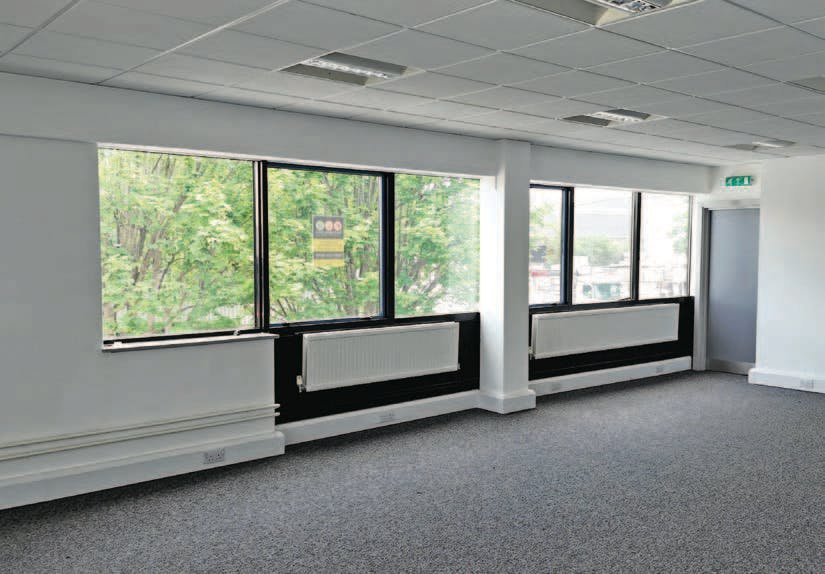 Industrial Unit in Croydon - photo 3