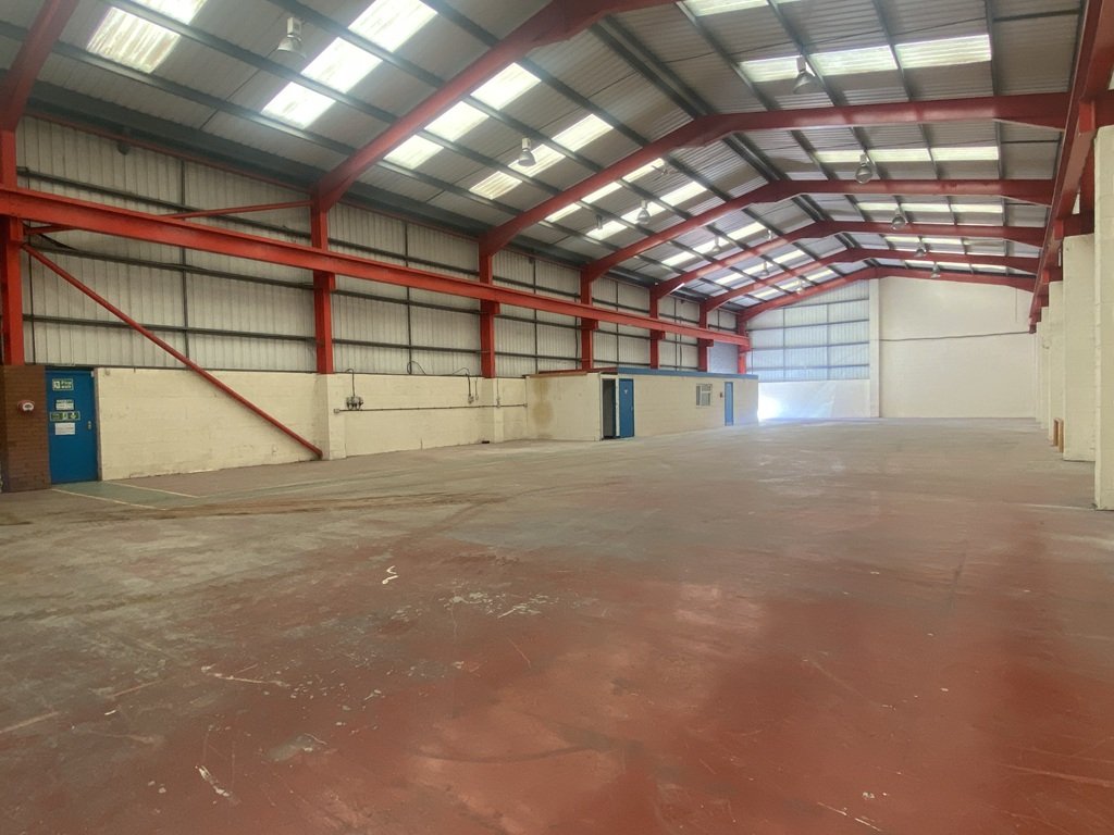 Industrial Unit in Brierley Hill - photo 4