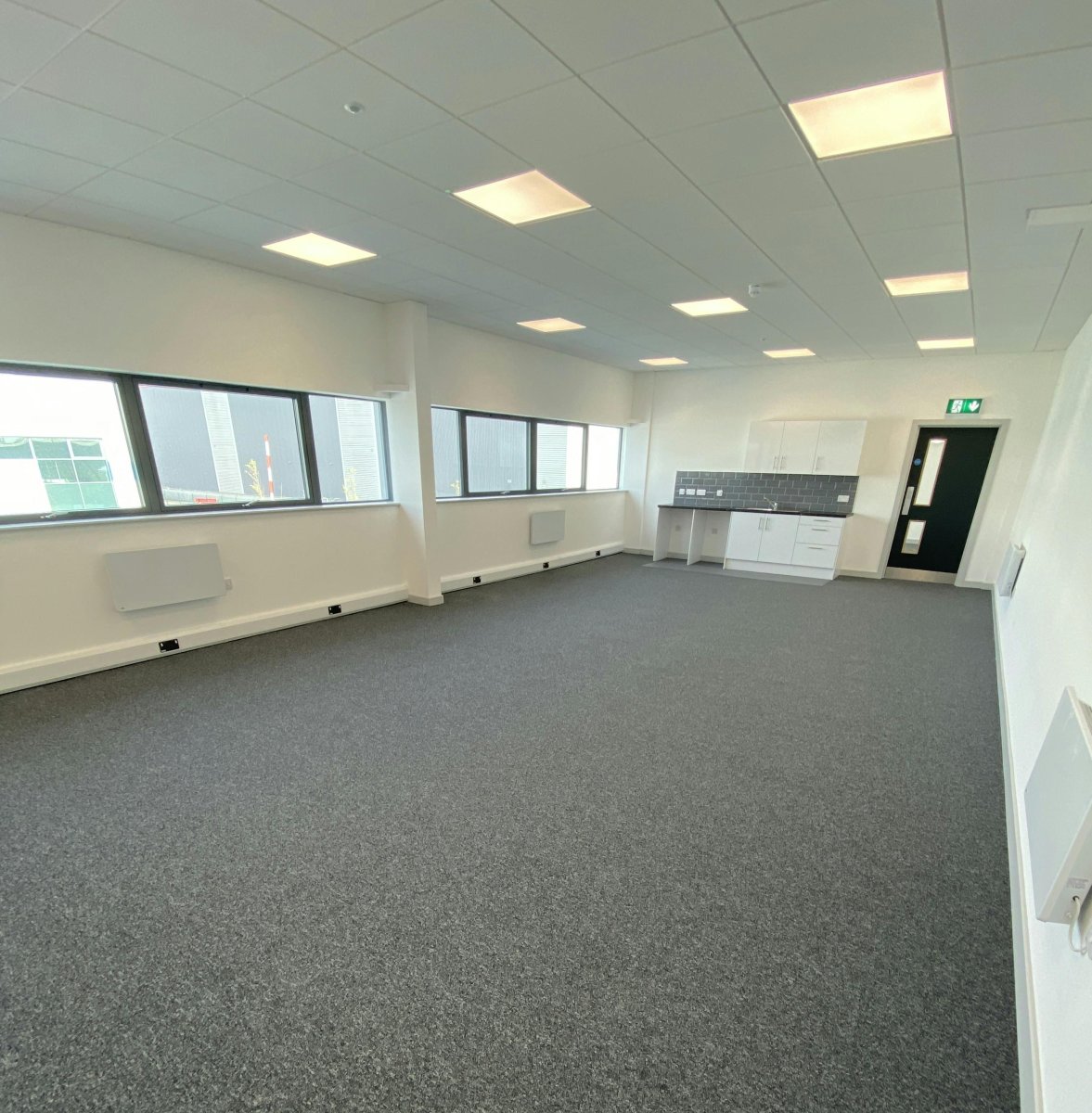 Industrial Unit in Dartford - photo 4