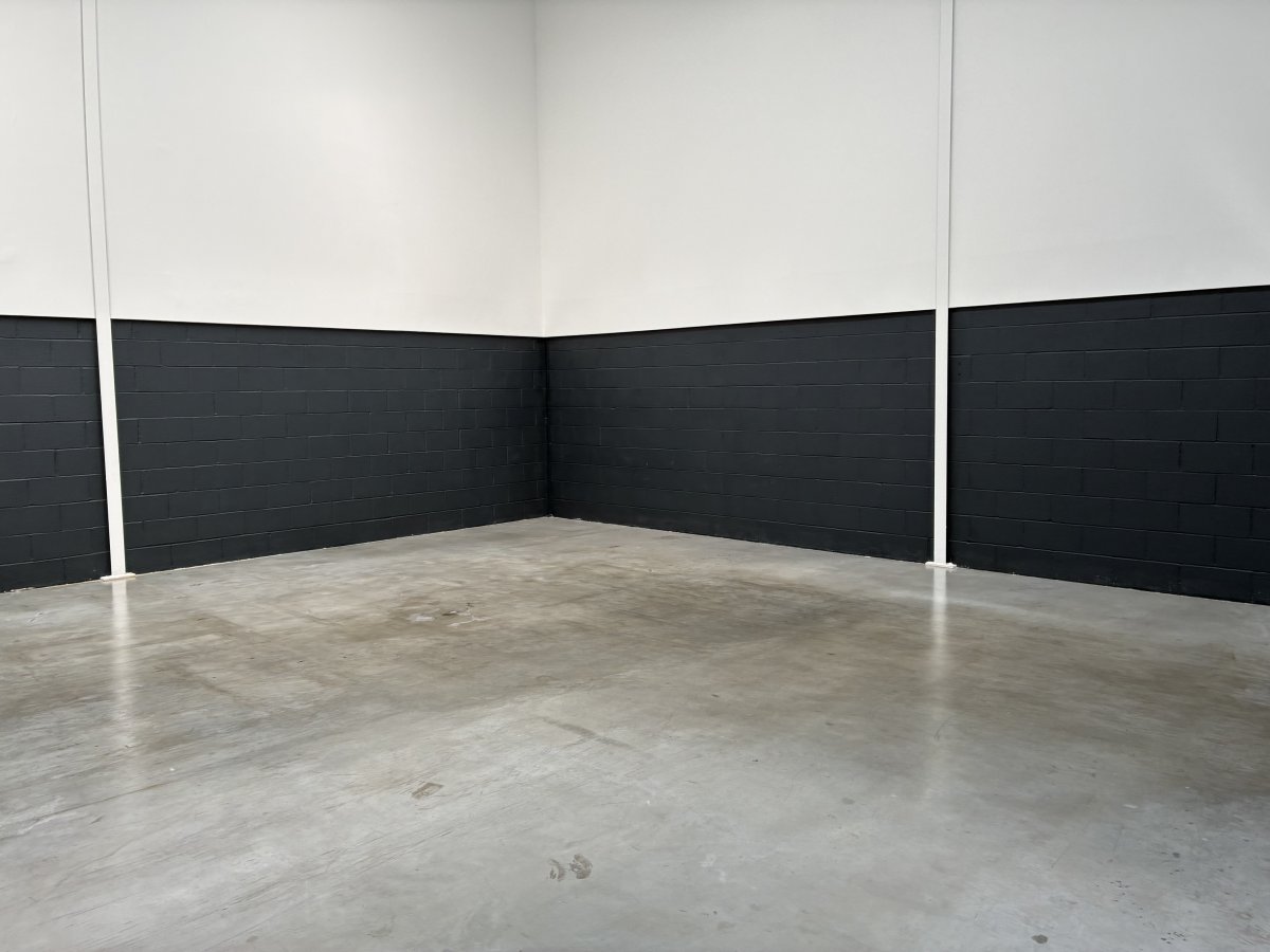 Industrial Unit in Belvedere - photo 3