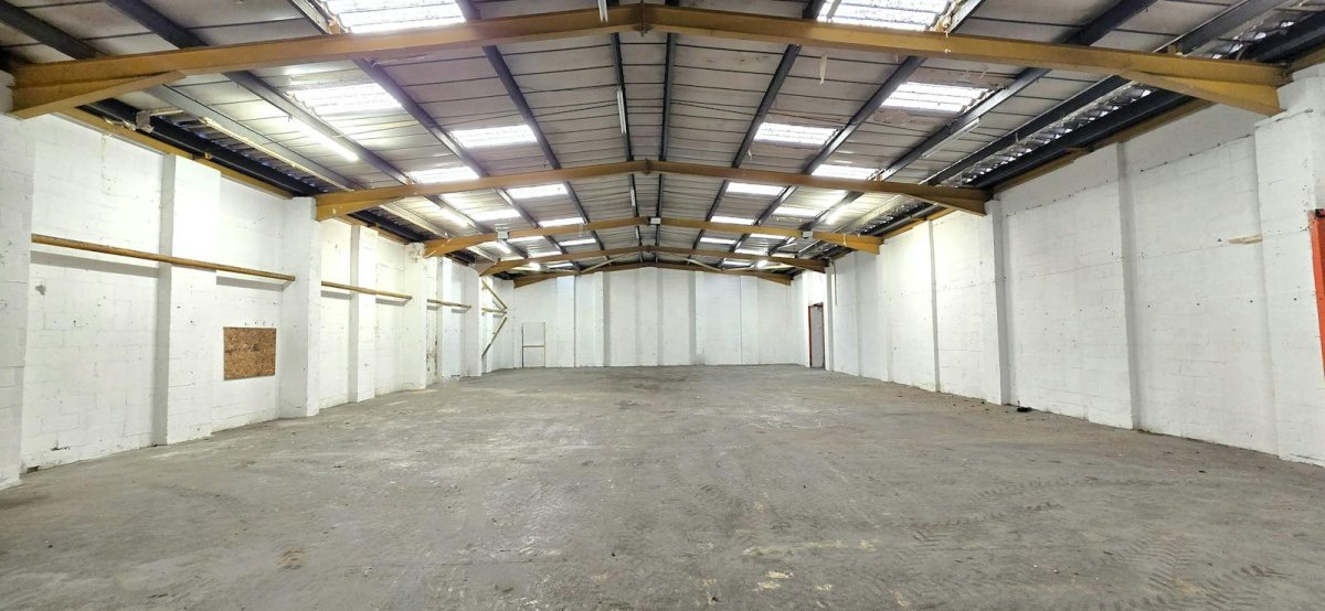 Industrial Unit in Shadwell, London - photo 3