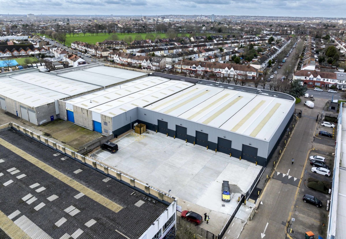 Industrial in Mitcham