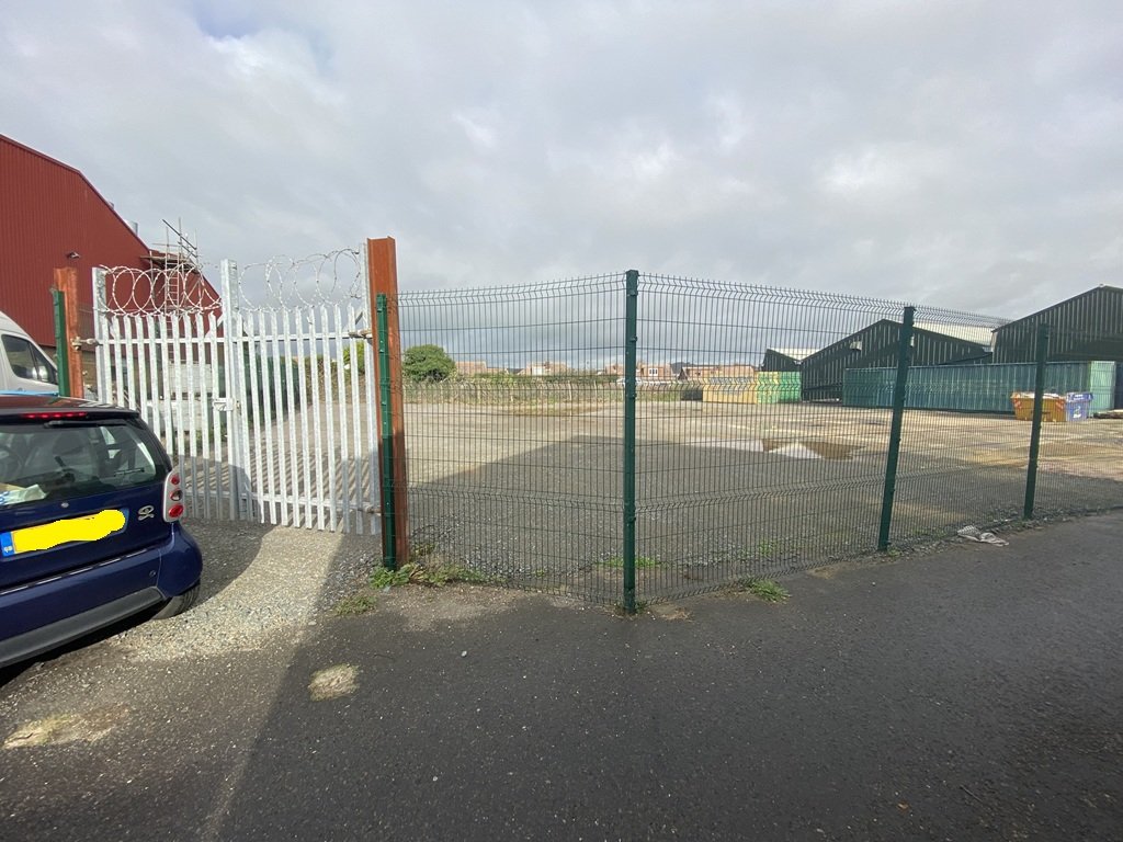 Industrial Unit in Lancing - photo 3