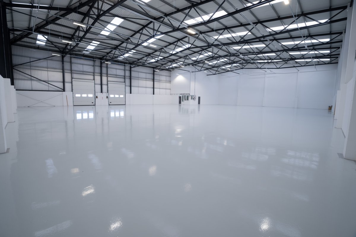 Industrial Unit in Croydon - photo 3