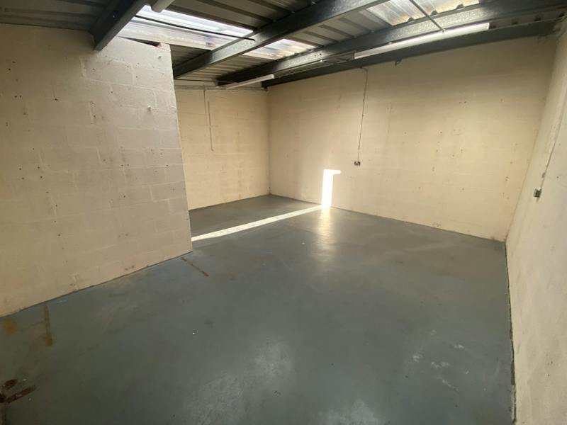 Industrial Unit in Telford - photo 3