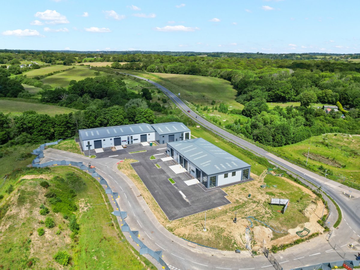 Industrial Unit in Bexhill On Sea - photo 2