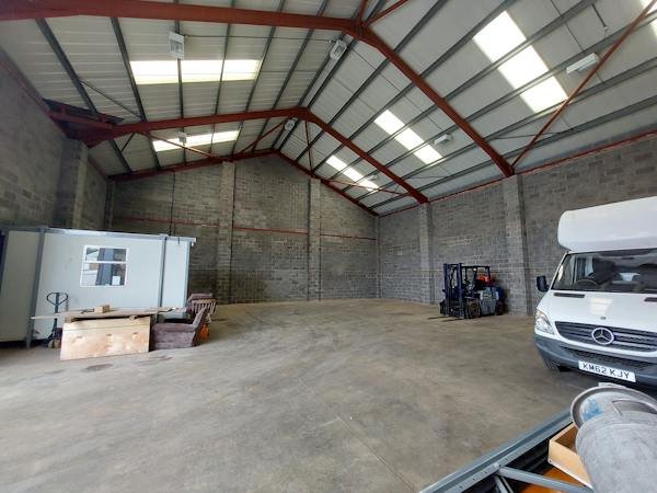 Industrial Unit in Loughborough - photo 4