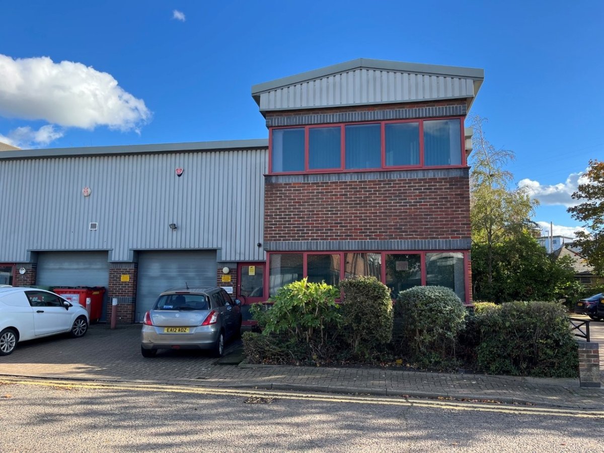 Industrial Unit in Colchester - photo 2