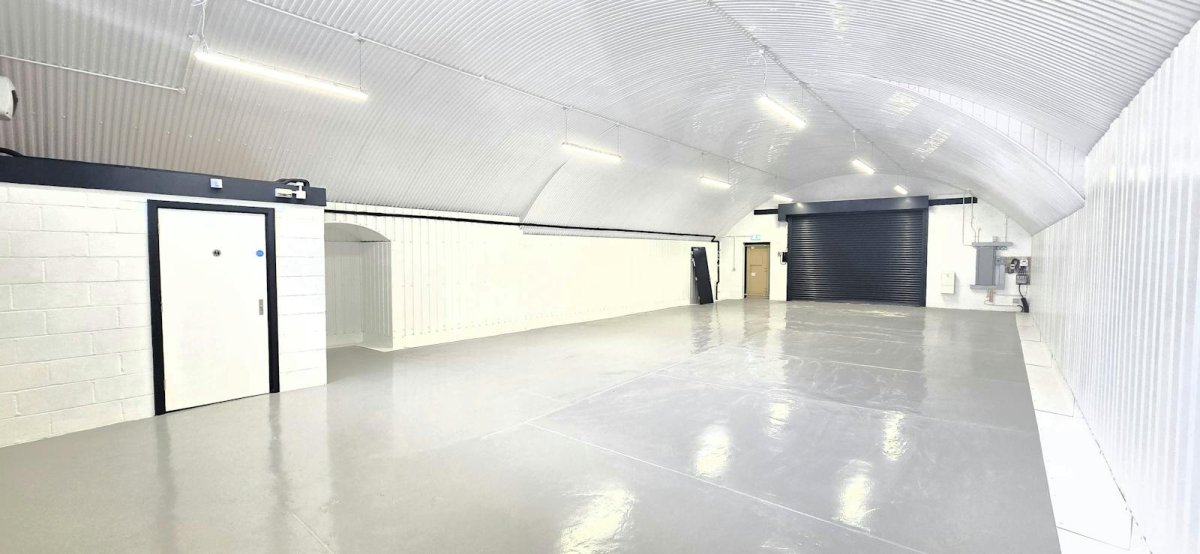 Industrial Unit in Hackney, London - photo 4
