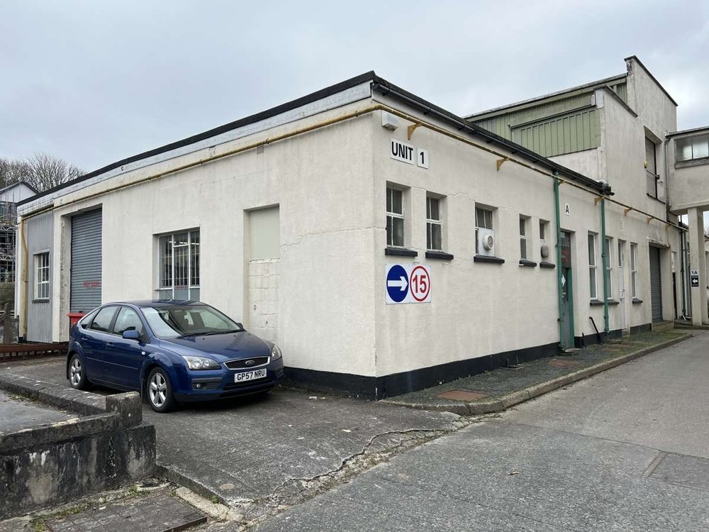 Industrial Unit to let Bodmin PL31 1EX,625sq ft Boxpod