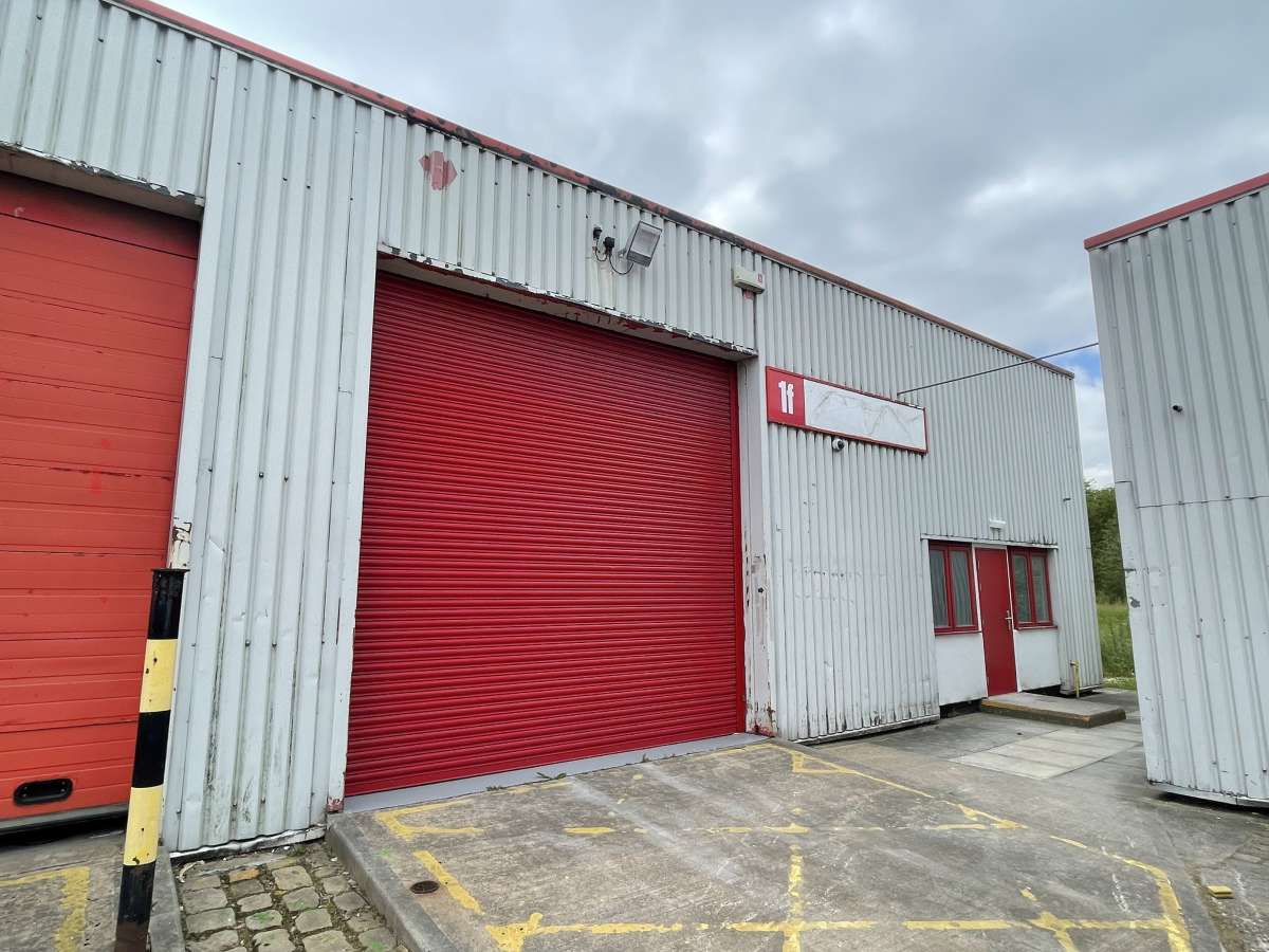 Industrial Unit to let Castleford WF10 5PX,1500sq ft Boxpod
