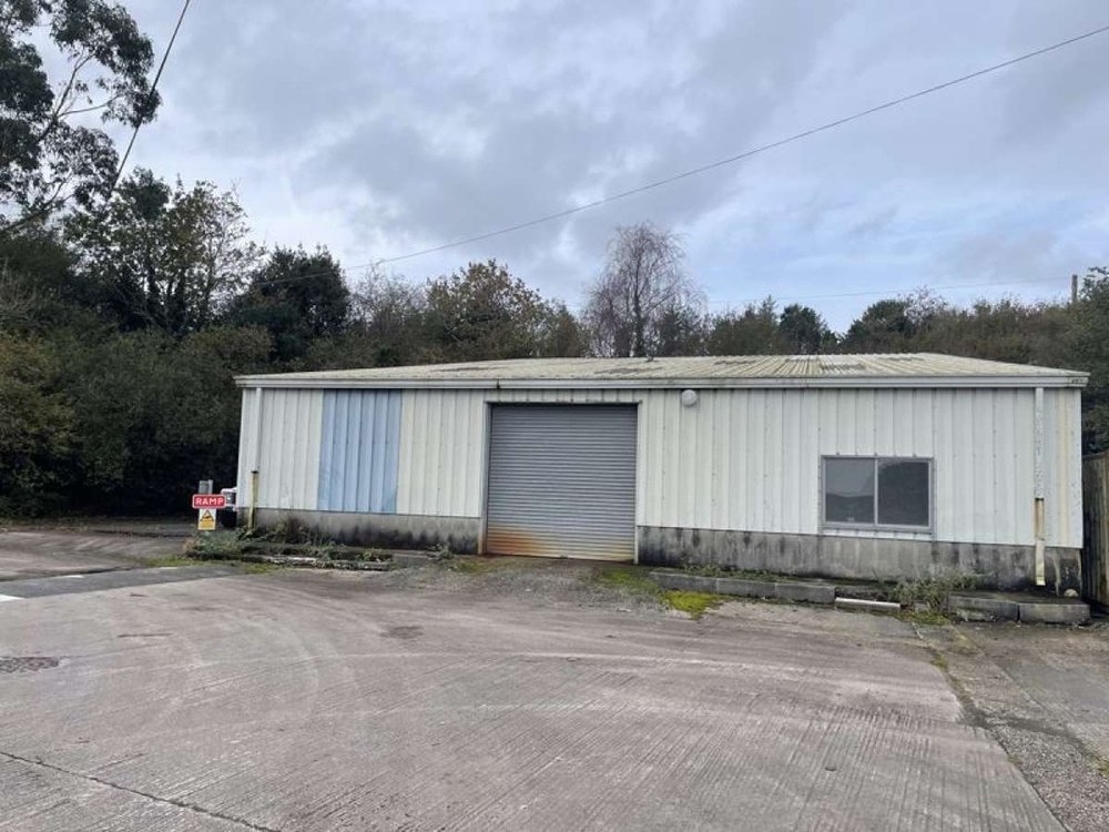 Industrial Unit to let Bodmin PL31 1EX,625sq ft Boxpod