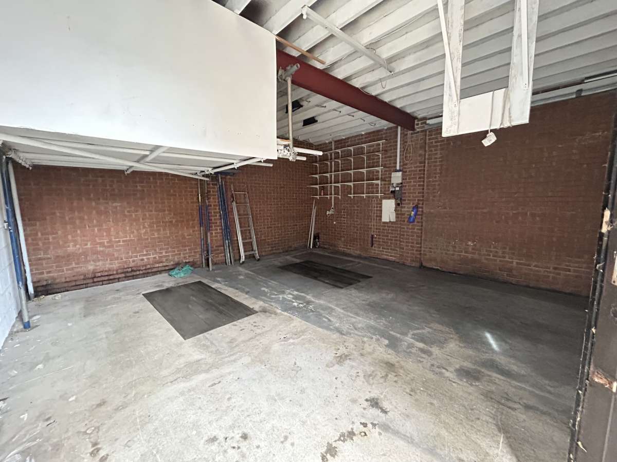 Industrial Unit in Belper - photo 4