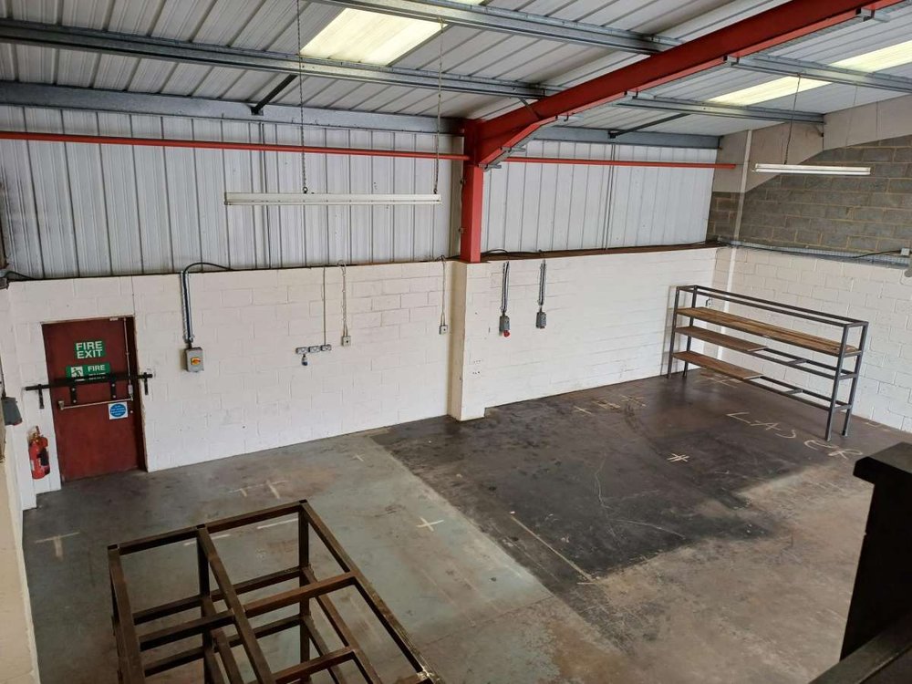 Industrial Unit in Corby - photo 3