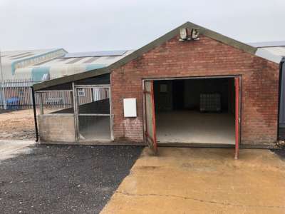 Industrial Unit in Louth - photo 4