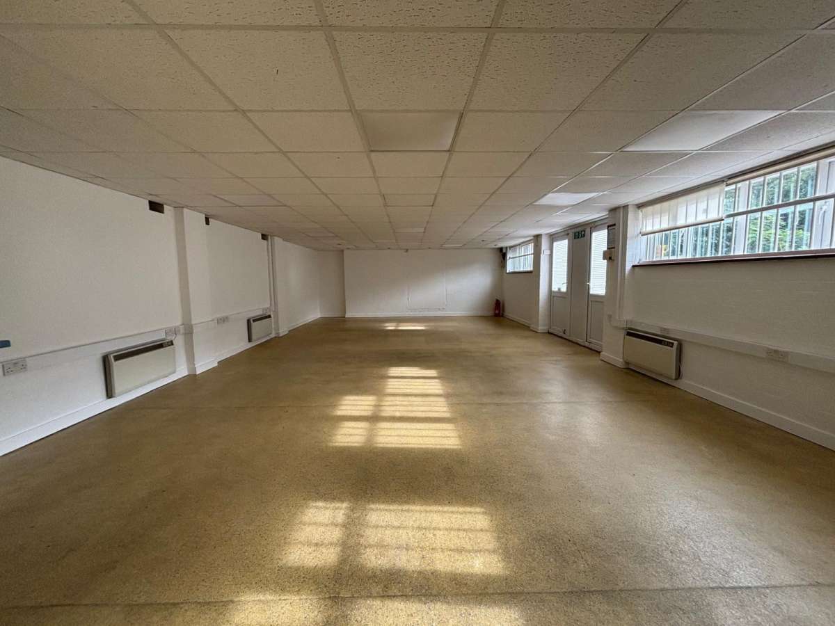 Investment in Baldock - photo 2