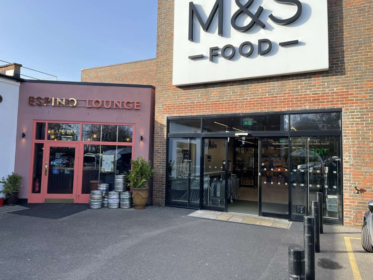 Investment in Hampshire - photo 2