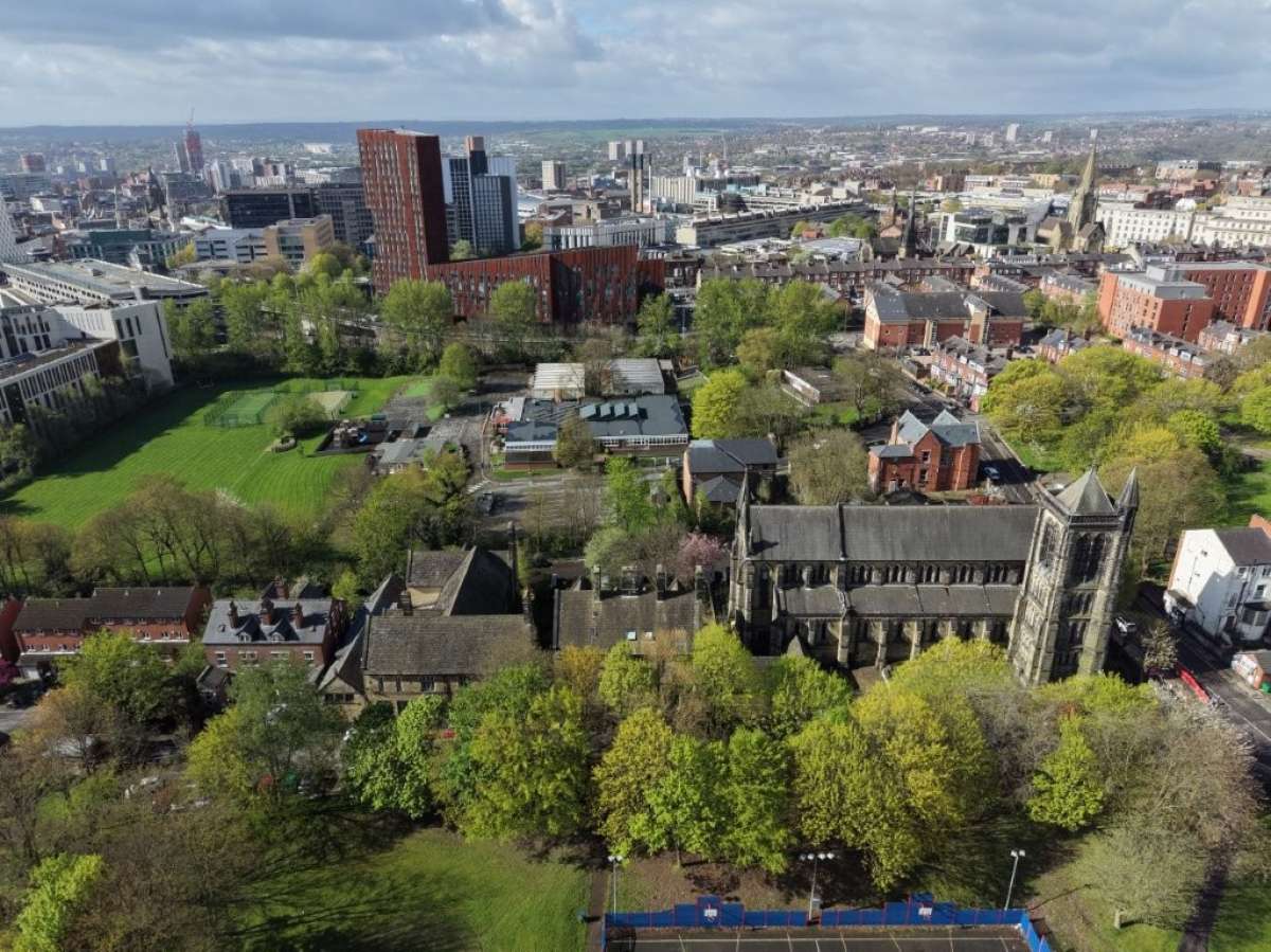 Investment in Leeds - photo 3