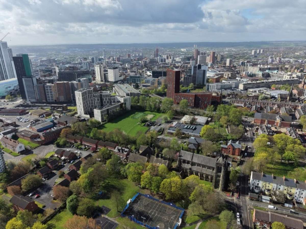 Investment in Leeds - photo 4